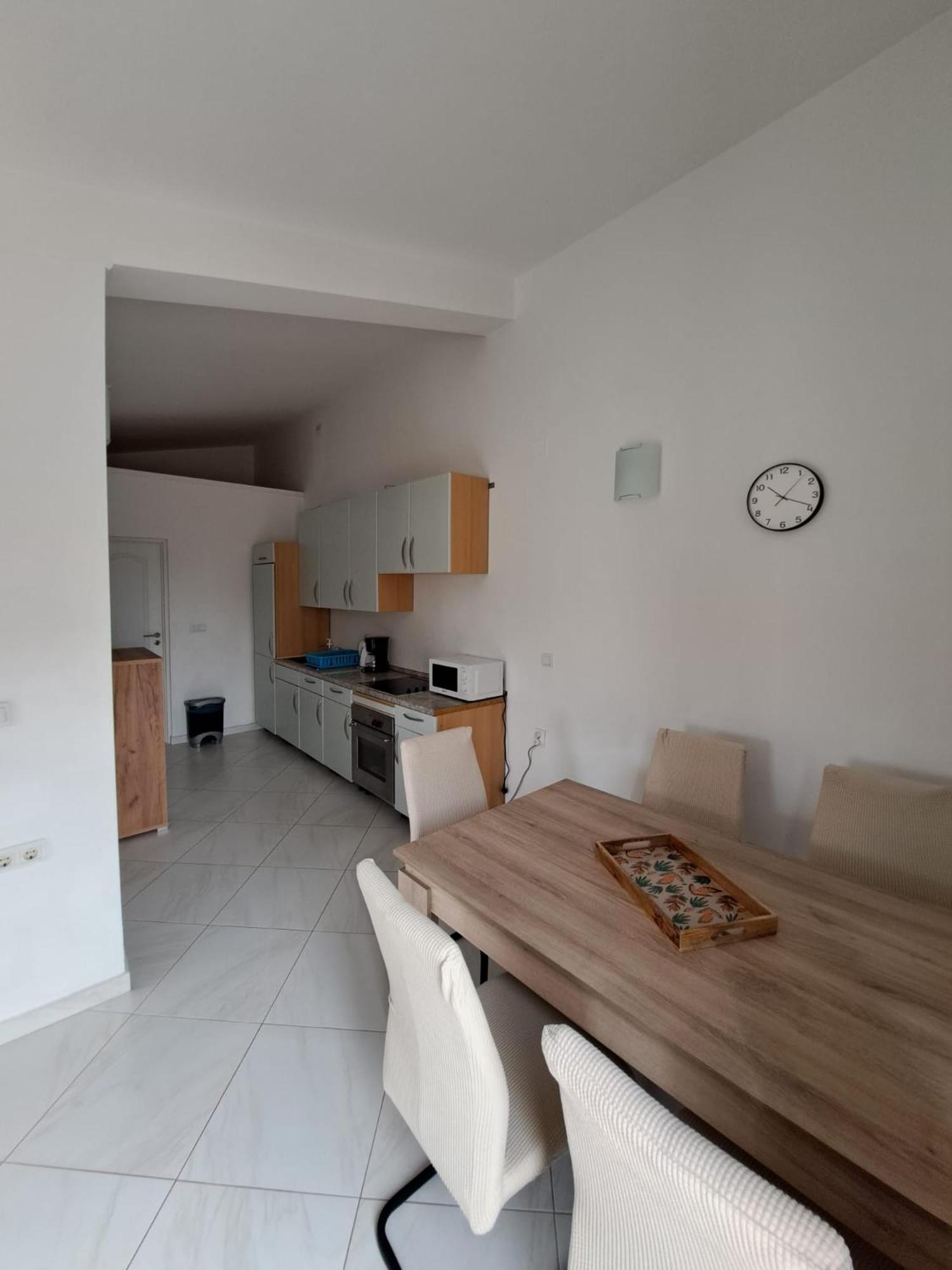 Apartments Maretic Мандре Экстерьер фото