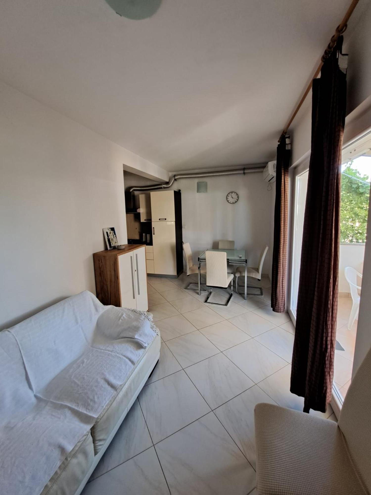 Apartments Maretic Мандре Экстерьер фото